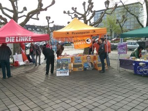 Infostand vor dem Rathaus